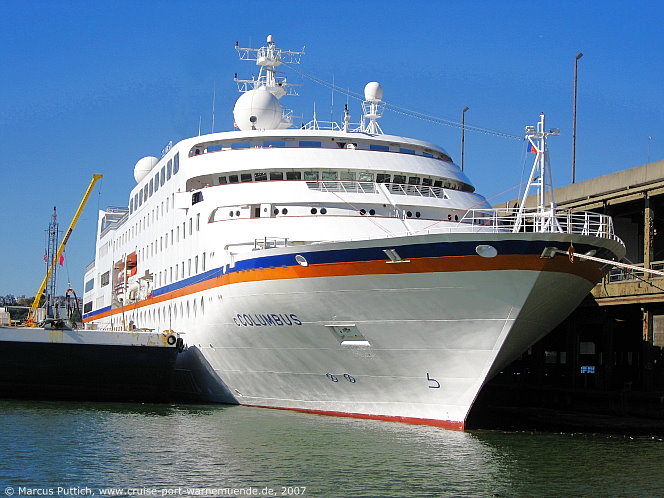 Das Kreuzfahrtschiff C. COLUMBUS am 29. Oktober 2007 in New York, NY (USA).