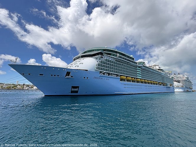 Das Kreuzfahrtschiff FREEDOM OF THE SEAS von der Kreuzfahrtreederei Royal Caribbean International am 19. April 2026 in Nassau (Bahamas).