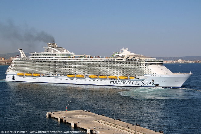 Das Kreuzfahrtschiff HARMONY OF THE SEAS von der Kreuzfahrtreederei Royal Caribbean International am 25. Juni 2026 in Palma auf der Insel Mallorca (Spanien).
