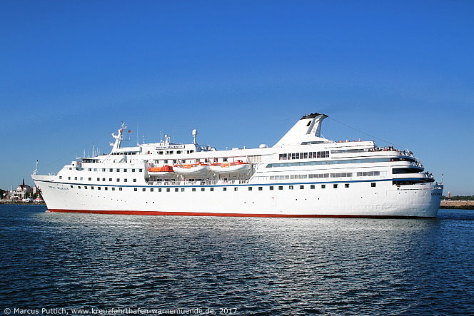 Das Kreuzfahrtschiff OCEAN MAJESTY am 27. Mai 2017 im Kreuzfahrthafen Warnemünde in der Hansestadt Rostock.