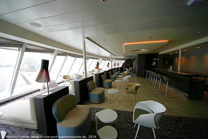 Kreuzfahrtschiff MEIN SCHIFF 3: Die Himmel & Meer Lounge auf Deck 12 Aqua.