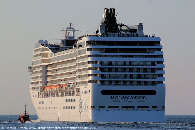 Das Kreuzfahrtschiff MSC ORCHESTRA am 19. Mai 2018 im Kreuzfahrthafen Warnemünde in der Hansestadt Rostock.