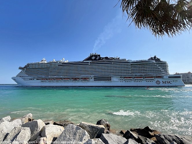 Das Kreuzfahrtschiff MSC SEASCAPE am 06. April 2024 in Miami, FL (USA).