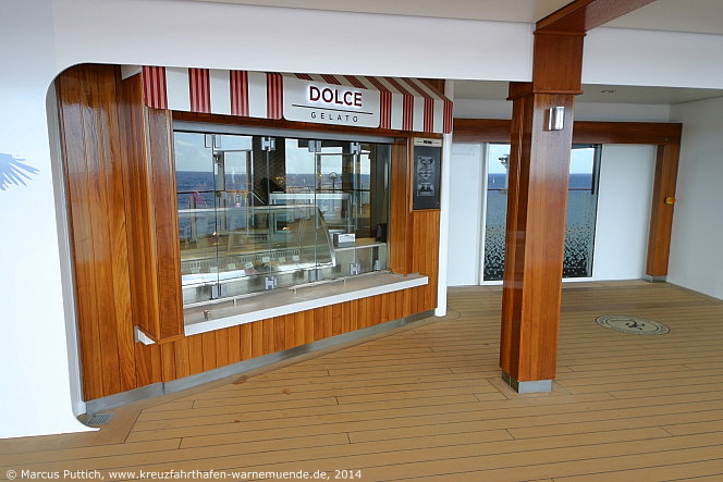 Kreuzfahrtschiff NORWEGIAN GETAWAY: Der Eisladen Dolce Gelato auf Deck 08.