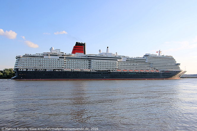 Das Kreuzfahrtschiff QUEEN ANNE von der Kreuzfahrtreederei Cunard Line am 14. Juli 2026 in Hamburg (Deutschland).