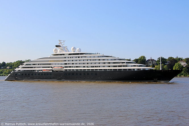 Das Kreuzfahrtschiff SCENIC ECLIPSE II von der Kreuzfahrtreederei Scenic Luxury Cruises & Tours am 03. August 2026 in Hamburg (Deutschland).