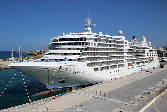 Das Kreuzfahrtschiff SILVER MOON am 13. Mai 2021 in Heraklion auf der Insel Kreta (Griechenland).