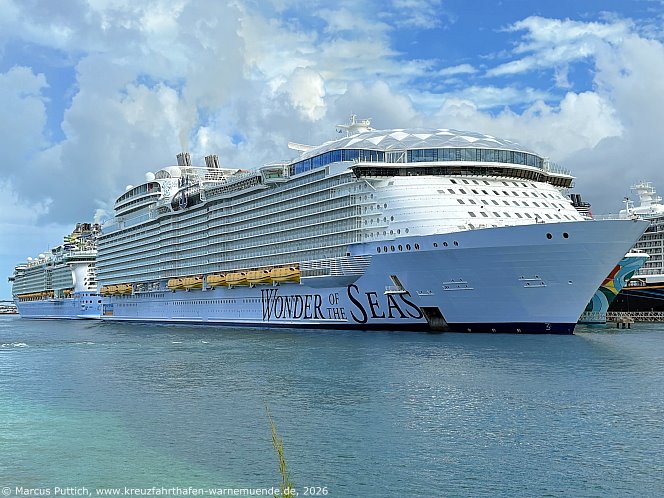 Das Kreuzfahrtschiff WONDER OF THE SEAS von der Kreuzfahrtreederei Royal Caribbean International am 19. April 2026 in Nassau (Bahamas).